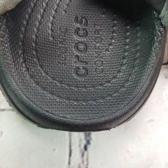 Crocs Swiftwater mesh black gray mesh deck shows - Picture 4 of 12